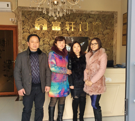 富軒門窗考察團(tuán)到訪兩湖，為經(jīng)銷商排憂解難